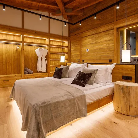 Solis Thermal Villas- Hot Pool Banya (Blagoevgrad)