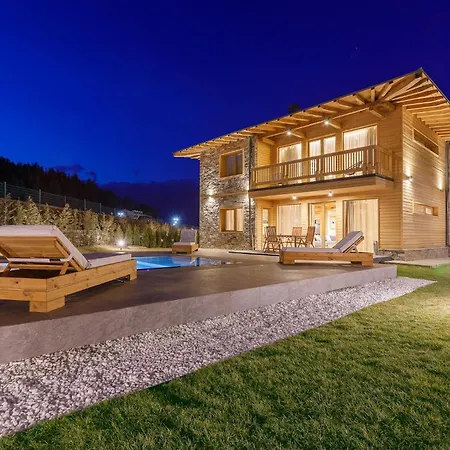 Solis Thermal Villas- Hot Pool