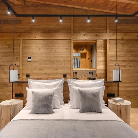 Solis Thermal Villas- Hot Pool