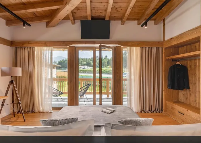 Solis Thermal Villas- Hot Pool Banya (Blagoevgrad)