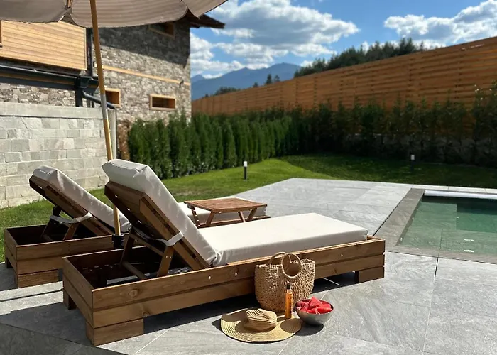 Solis Thermal Villas- Hot Pool